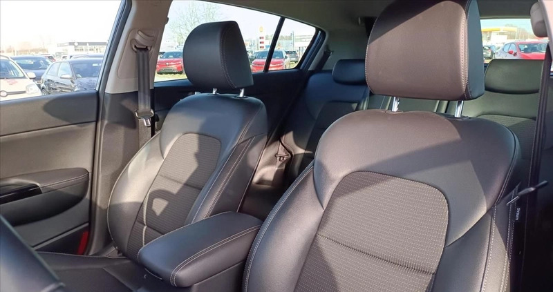 Kia Sportage cena 99000 przebieg: 155286, rok produkcji 2021 z Dobra małe 154